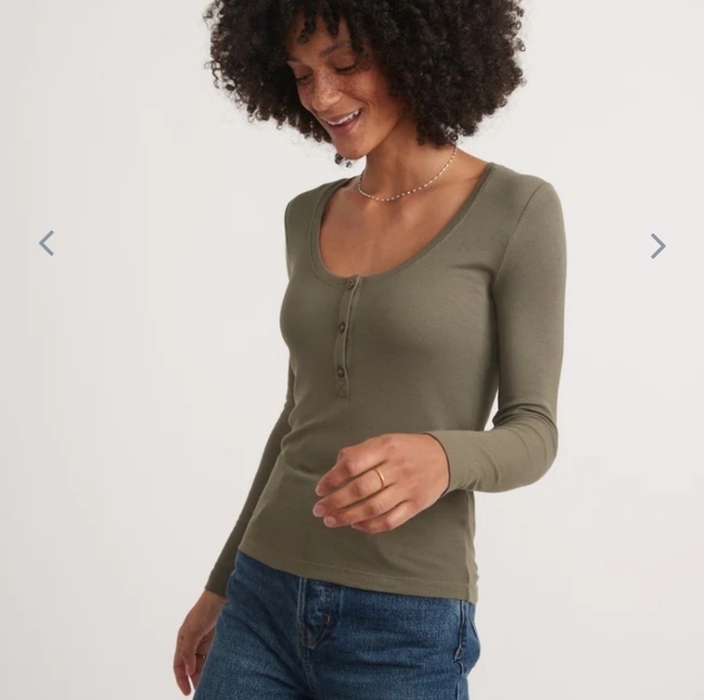 Marine Layer Lexi Ribbed Henley Olive
